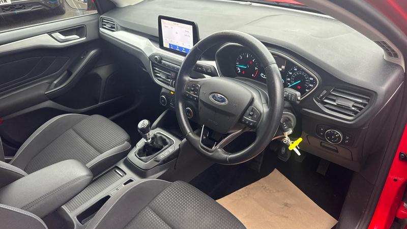 Used Ford Focus 2020 for sale - 76277231: Photo 6