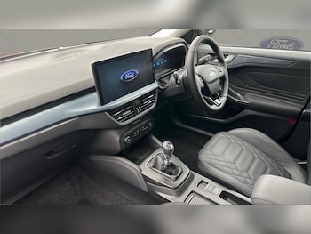 Used Ford Focus 2025 for sale - 76162109: Photo 2