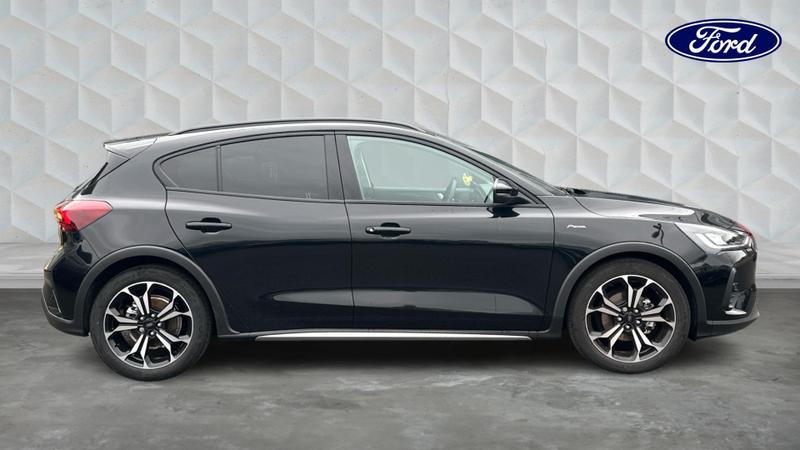 Used Ford Focus 2025 for sale - 76162109: Photo 4