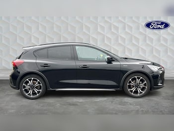 Used Ford Focus 2025 for sale - 76162109: Photo 4