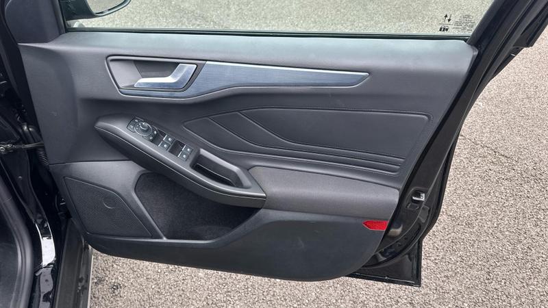 Used Ford Focus 2025 for sale - 76162109: Photo 9