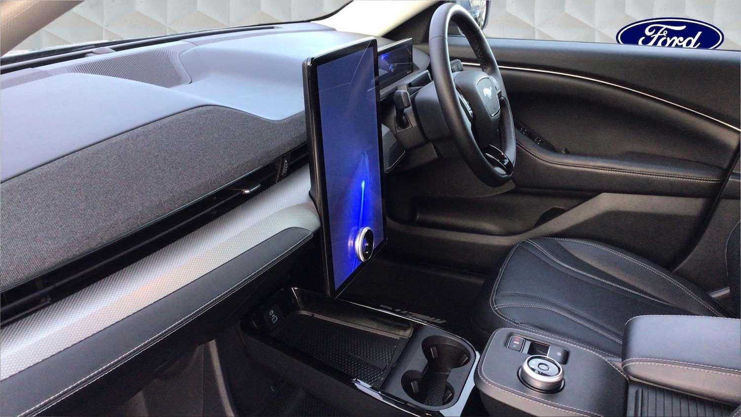 Used Ford Mustang Mach-E 2023 for sale - 77603234: Photo 2