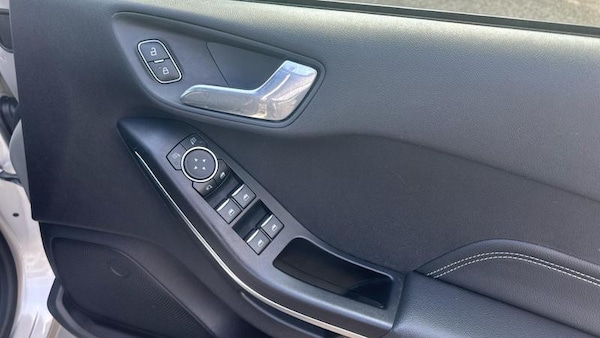 Used Ford Fiesta 2018 for sale - 75261121: Photo 10