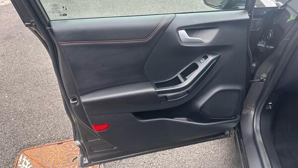 Used Ford Puma 2023 for sale - 75541936: Photo 19