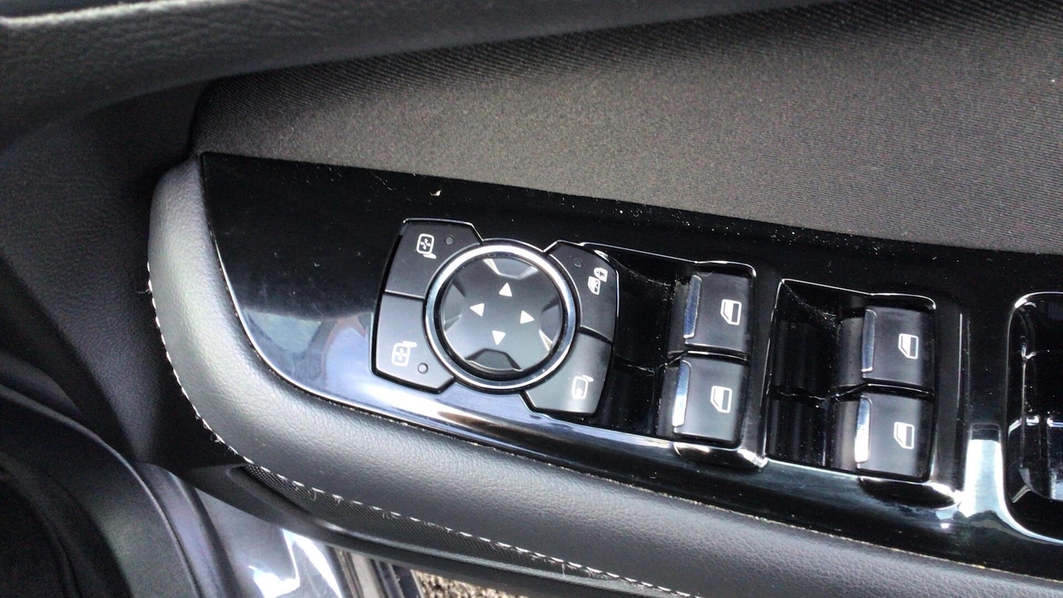 Used Ford S-Max 2022 for sale - 77890102: Photo 24