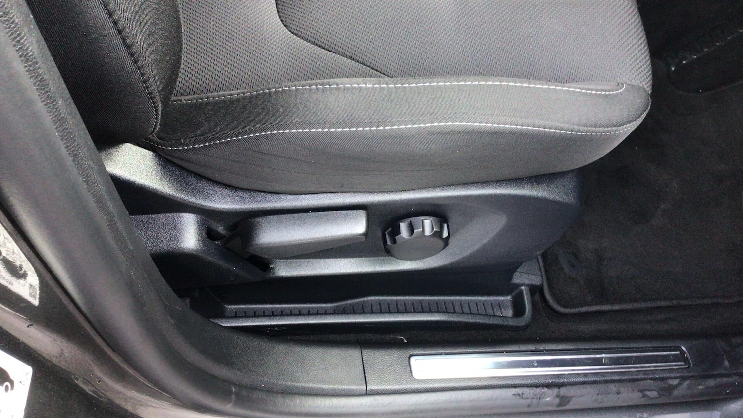 Used Ford S-Max 2022 for sale - 77890102: Photo 26