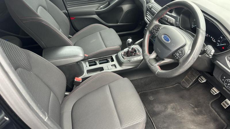 Used Ford Focus 2019 for sale - 75912685: Photo 10