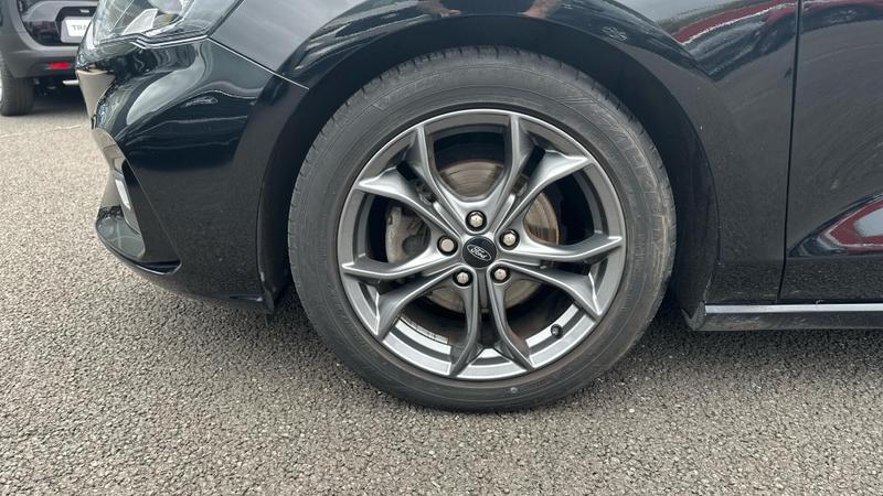 Used Ford Focus 2019 for sale - 75912685: Photo 16