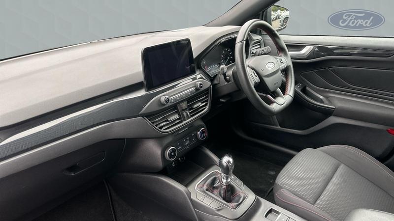 Used Ford Focus 2019 for sale - 75912685: Photo 2