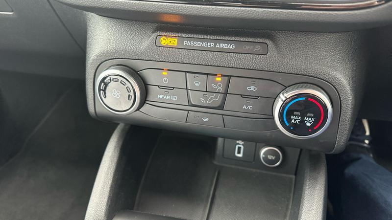Used Ford Focus 2019 for sale - 75912685: Photo 33