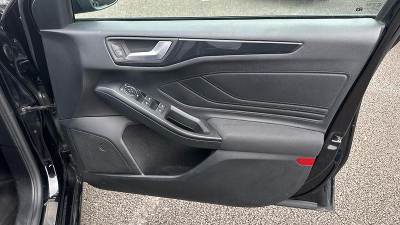 Used Ford Focus 2019 for sale - 75912685: Photo 9