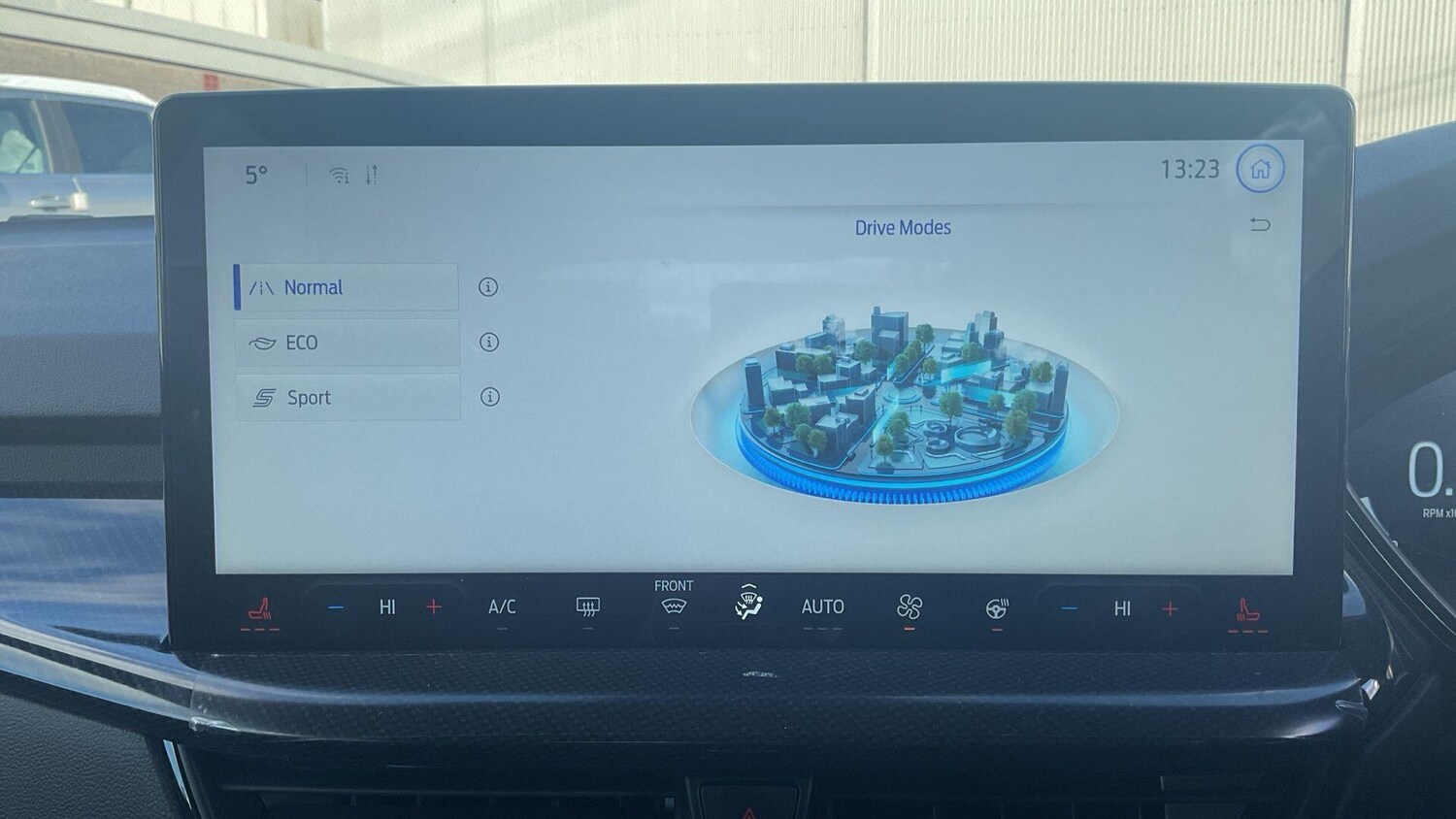 Used Ford Focus 2025 for sale - 77629497: Photo 50