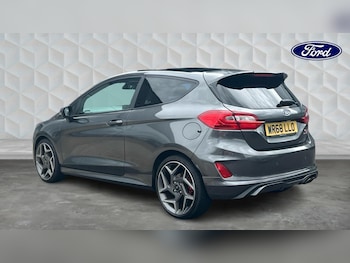 Used Ford Fiesta 2018 for sale - 78835781: Photo