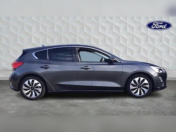 Used Ford Focus 2018 for sale - 76008577: Photo 4