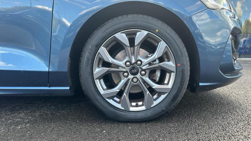 Used Ford Focus 2022 for sale - 75760961: Photo 5