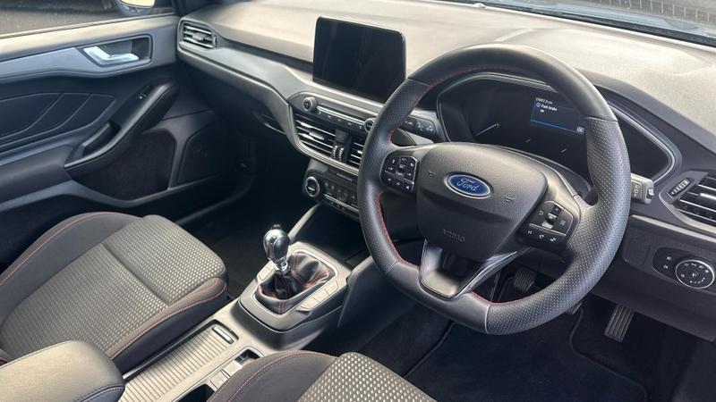 Used Ford Focus 2022 for sale - 75760961: Photo 6