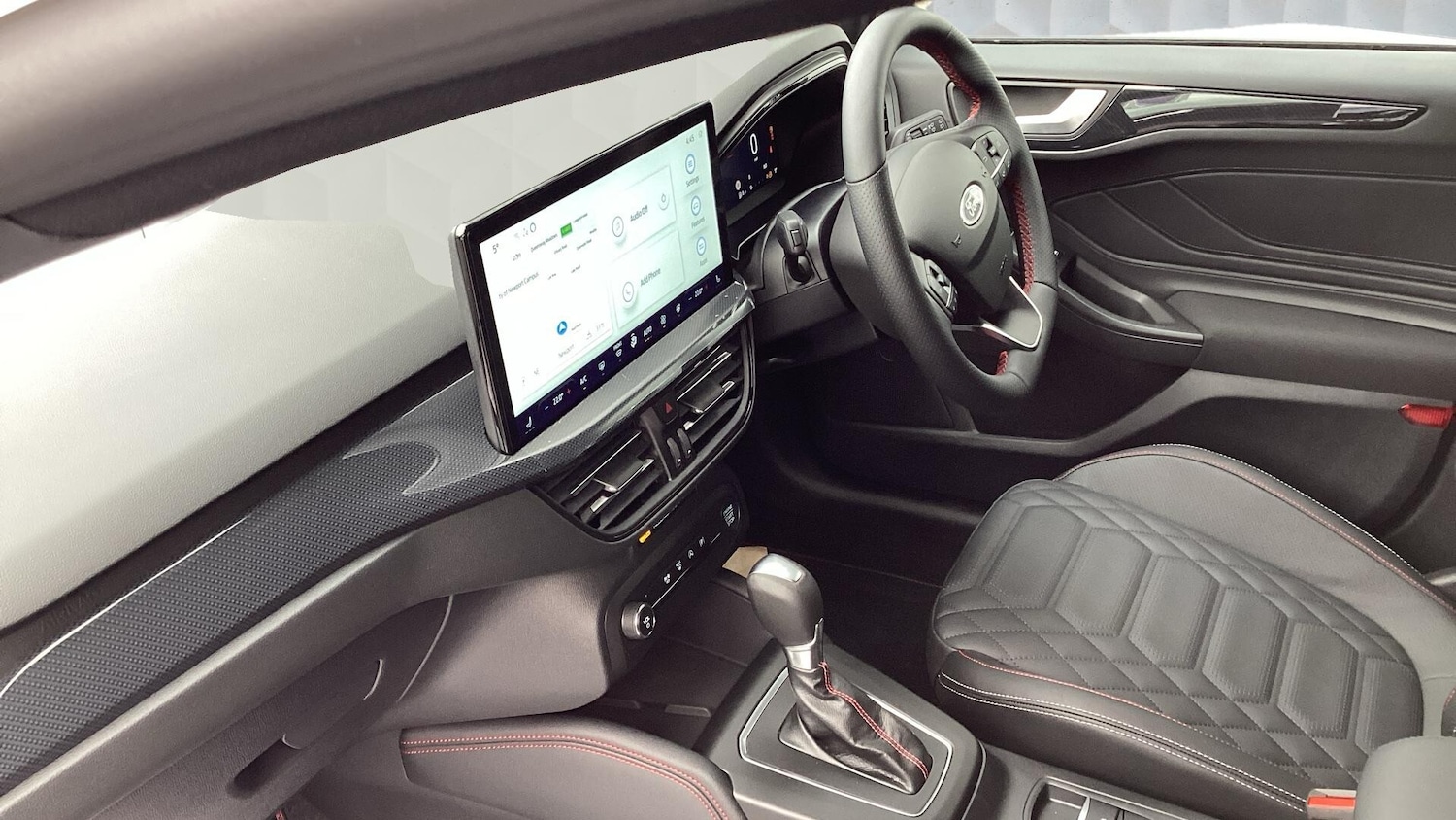 Used Ford Focus 2025 for sale - 78091247: Photo 2