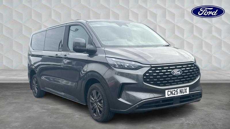 Used Ford Tourneo Custom 2025 for sale - 76389590: Photo 1