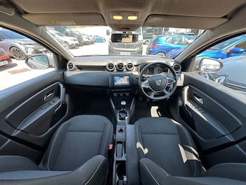 Used Dacia Duster 2020 for sale - 79199980: Photo