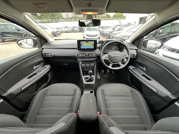 Used Dacia Jogger 2023 for sale - 79199528: Photo