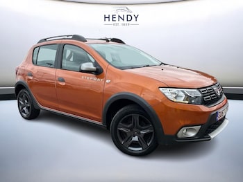 Used Dacia Sandero Stepway 2017 for sale - 79255262: Photo