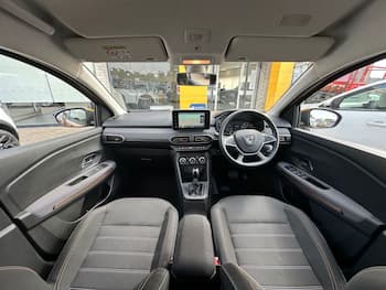 Used Dacia Sandero Stepway 2022 for sale - 79632903: Photo