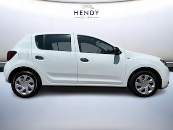 Used Dacia Sandero 2019 for sale - 79200674: Photo