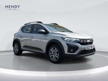 2023 (23) - TCE Expression 5-Door