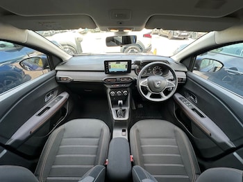 Used Dacia Sandero Stepway 2021 for sale - 79199554: Photo