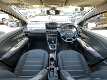 Used Dacia Sandero Stepway 2023 for sale - 79199267: Photo