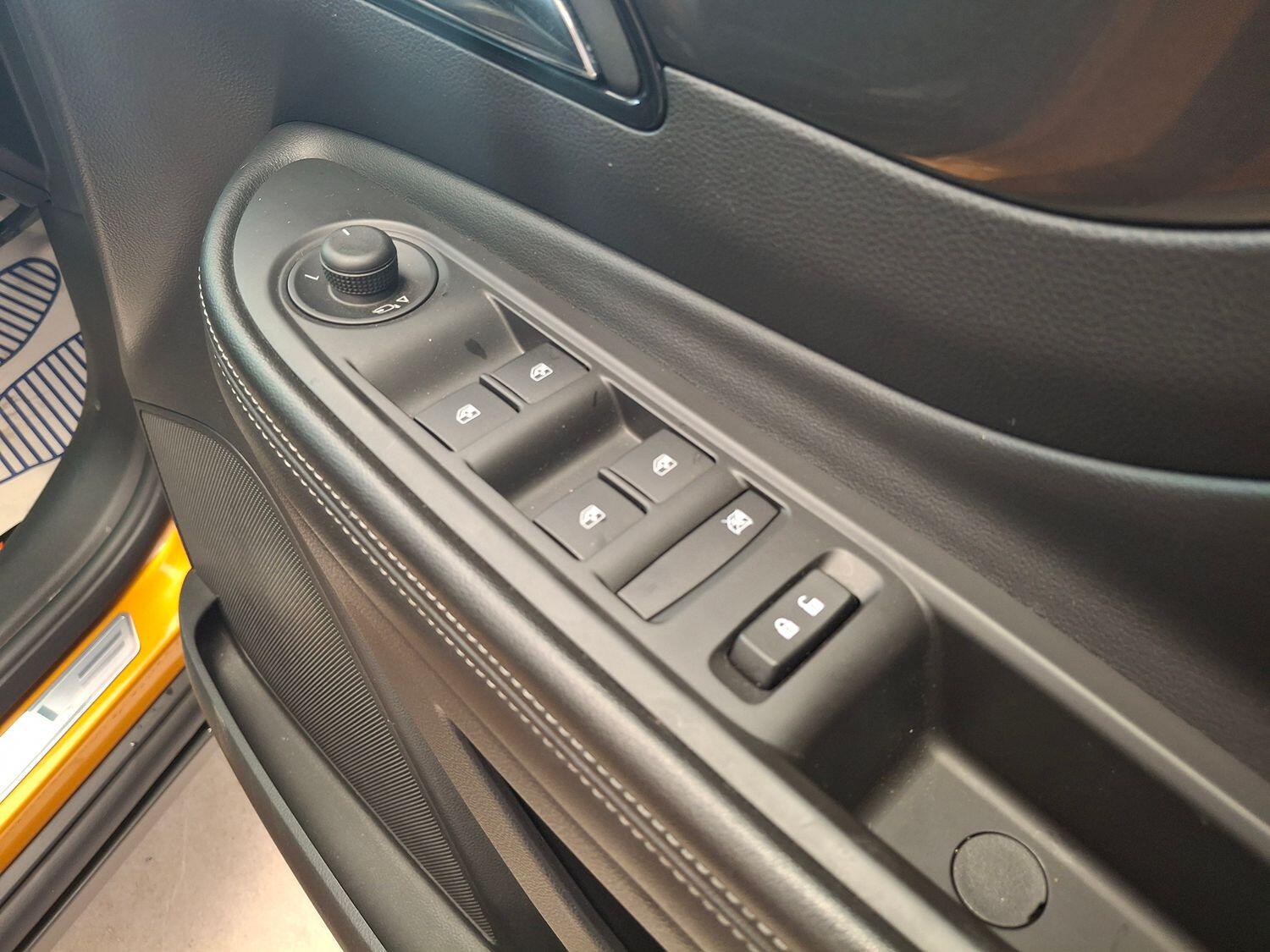 Used Vauxhall Mokka X 2018 for sale - 76430898: Photo 19