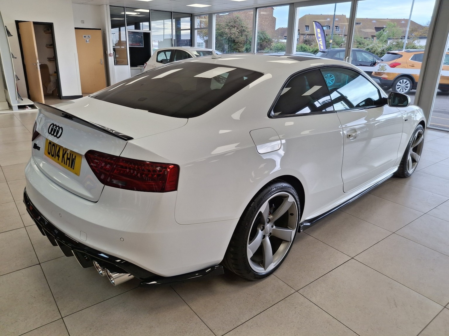 Used Audi S5 2014 for sale - 76536780: Photo 3