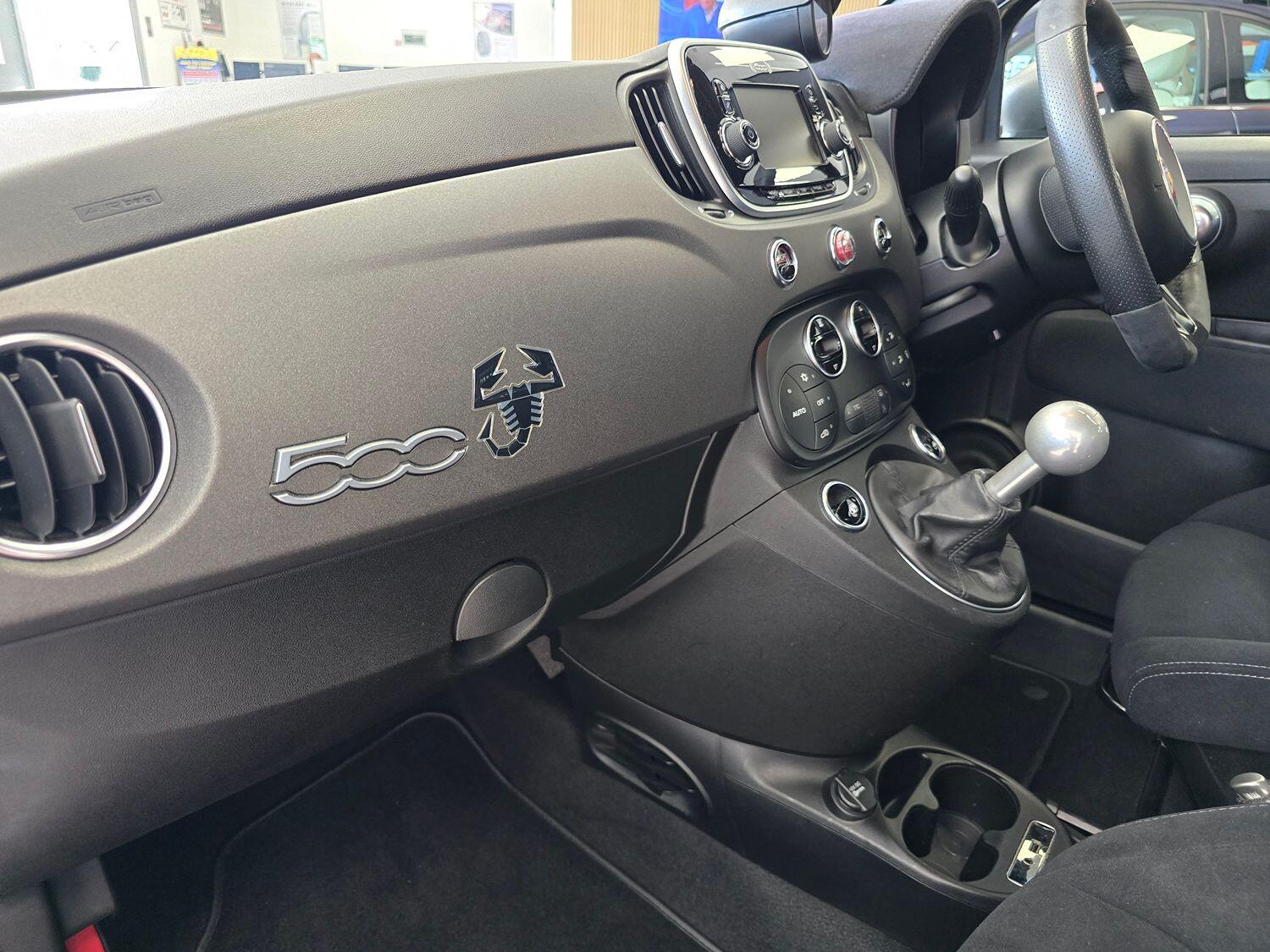 Used Abarth 595 2018 for sale - 76836971: Photo 32