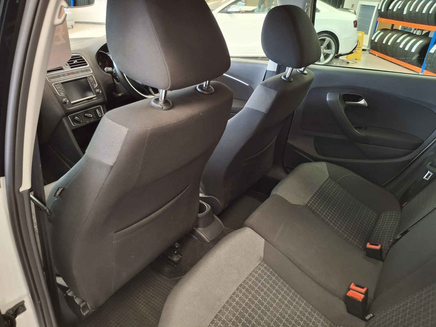 Used Volkswagen Polo 2016 for sale - 76482954: Photo 17