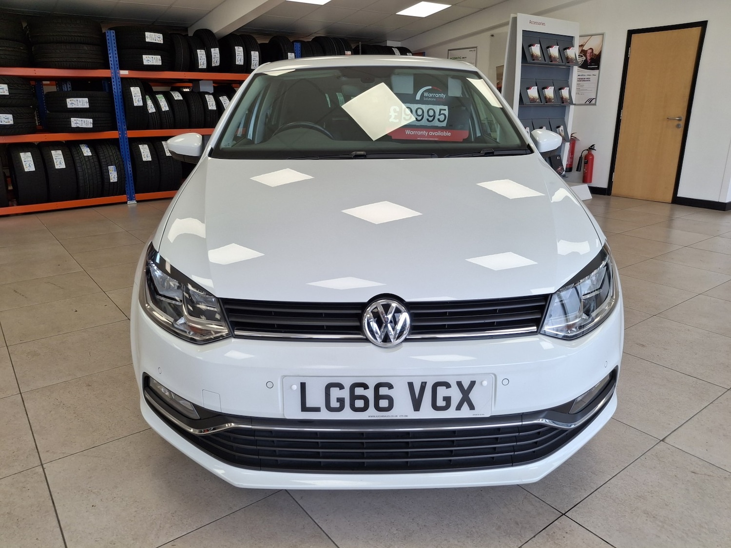 Used Volkswagen Polo 2016 for sale - 76482954: Photo 8
