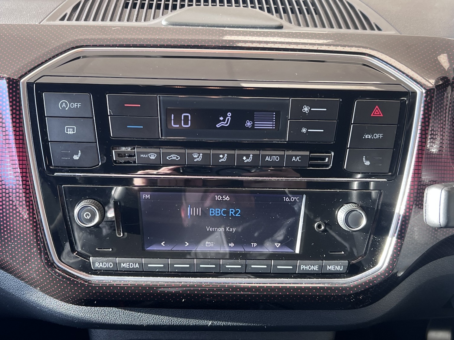 Used Volkswagen up! 2020 for sale - 76431026: Photo 24