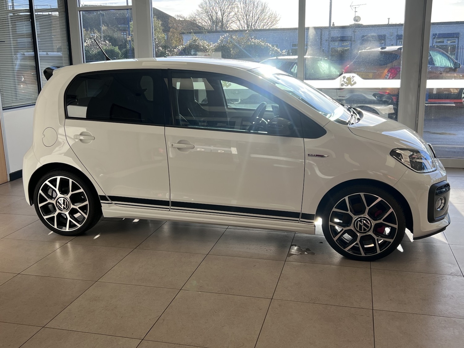 Used Volkswagen up! 2020 for sale - 76431026: Photo 6