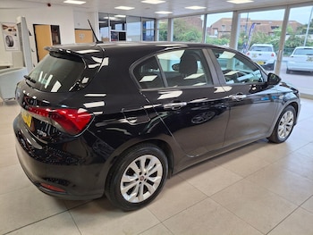 Used Fiat Tipo 2017 for sale - 76430962: Photo