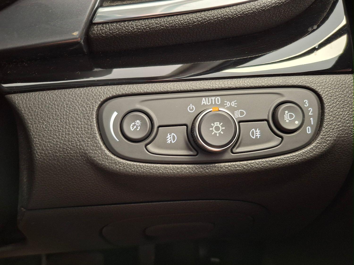 Used Vauxhall Mokka X 2018 for sale - 76430859: Photo 16