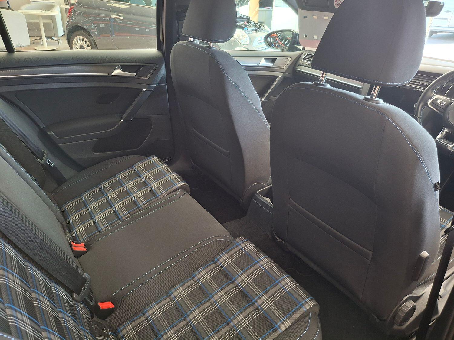 Used Volkswagen Golf 2018 for sale - 76430864: Photo 17