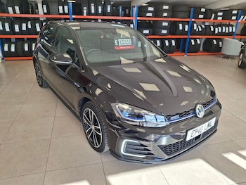 Used Volkswagen Golf 2018 for sale - 76430864: Photo