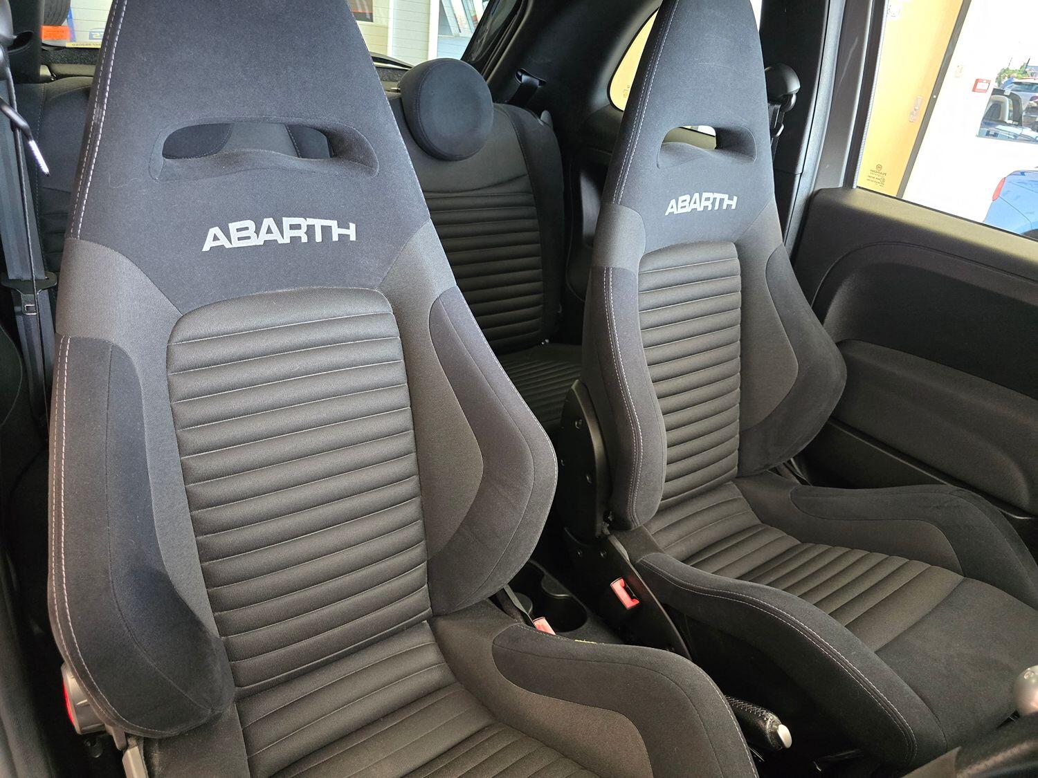 Used Abarth 595 2018 for sale - 76430930: Photo 17