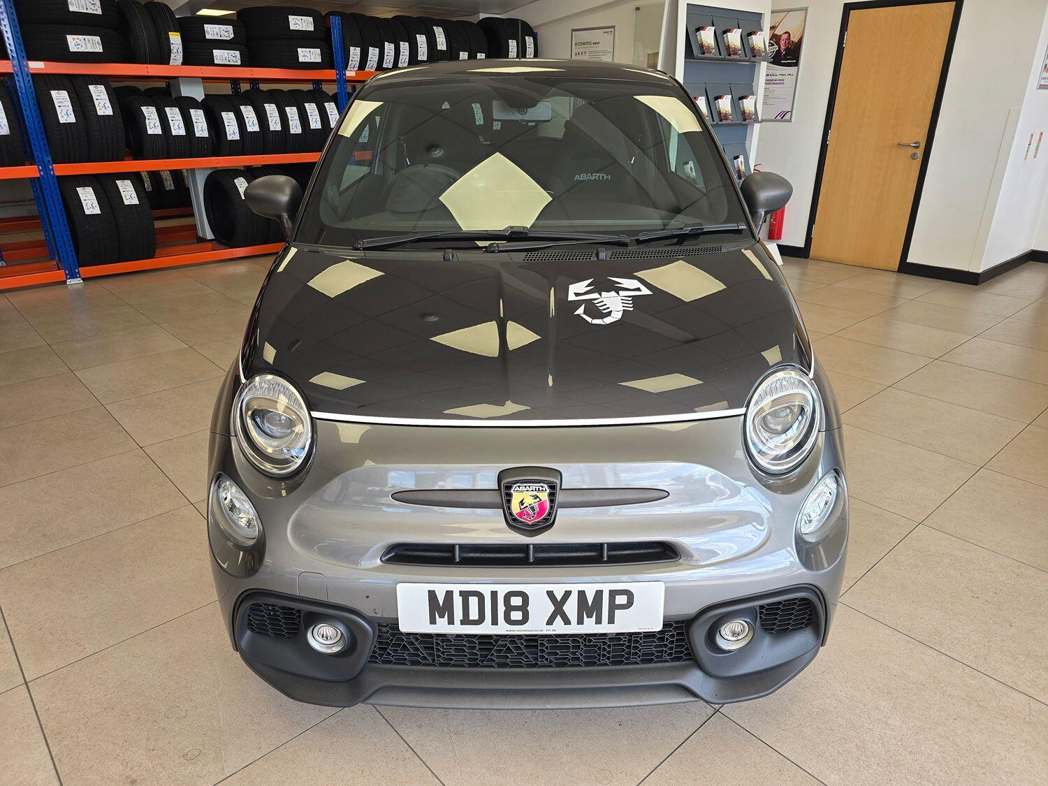 Used Abarth 595 2018 for sale - 76430930: Photo 4
