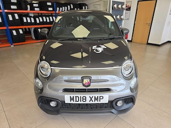 Used Abarth 595 2018 for sale - 76430930: Photo