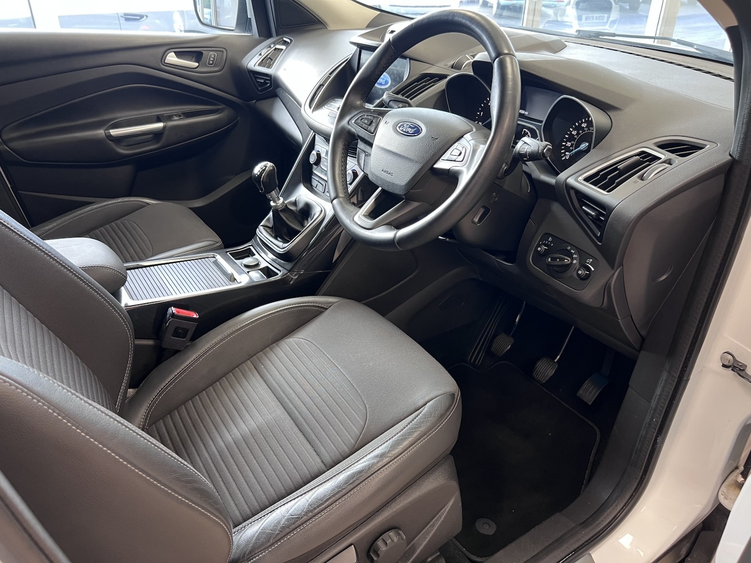 Used Ford Kuga 2017 for sale - 77027997: Photo 13