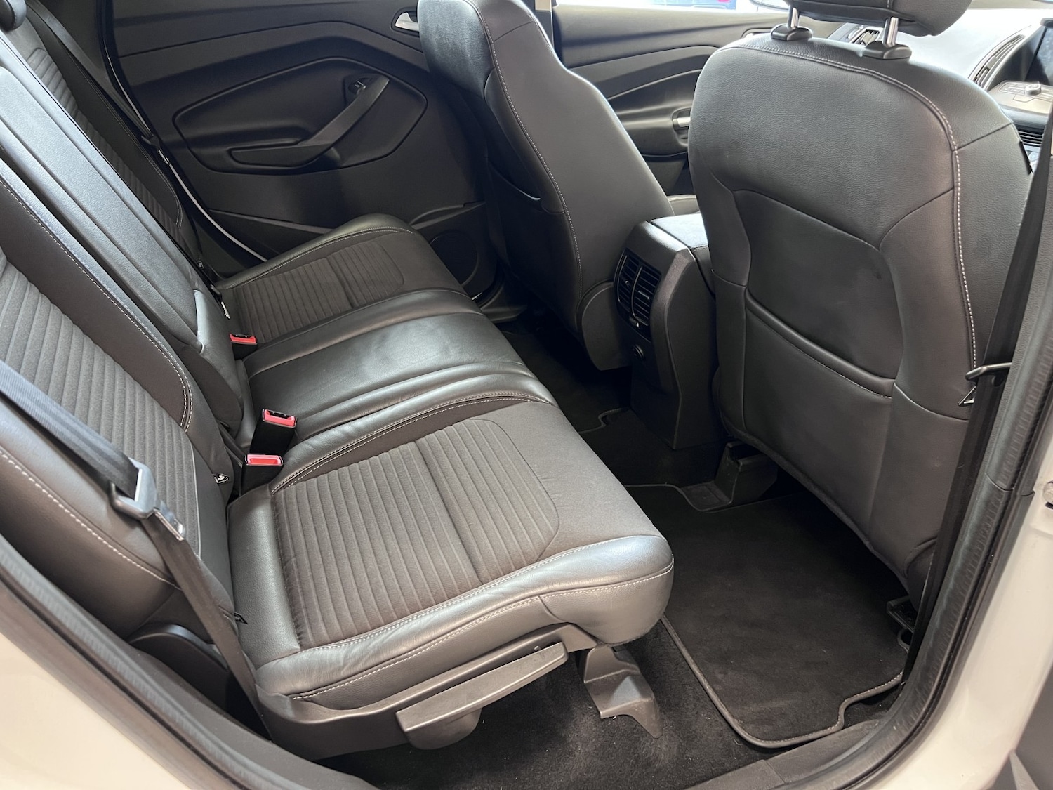 Used Ford Kuga 2017 for sale - 77027997: Photo 14