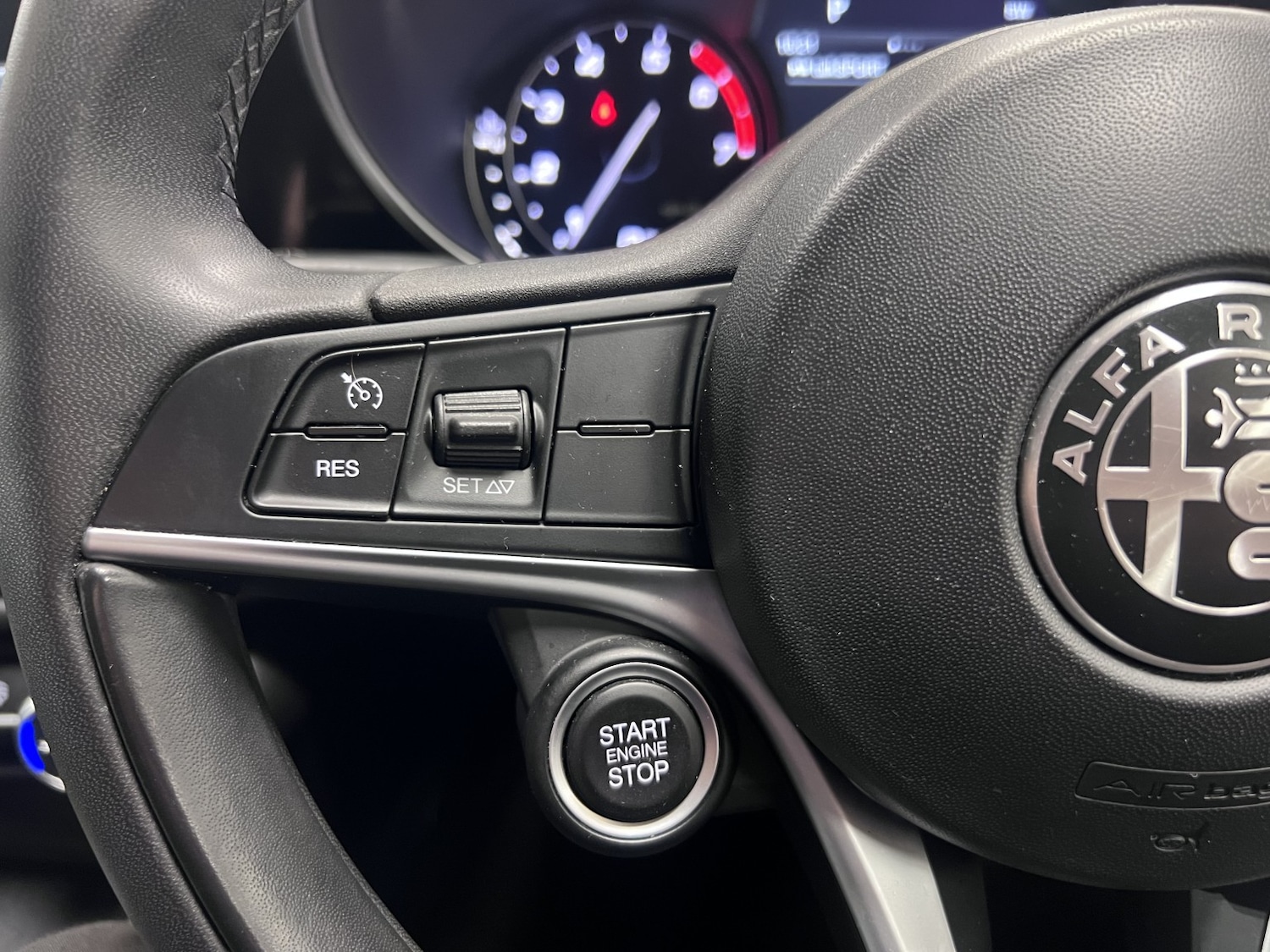 Used Alfa Romeo Giulia 2020 for sale - 76911103: Photo 24