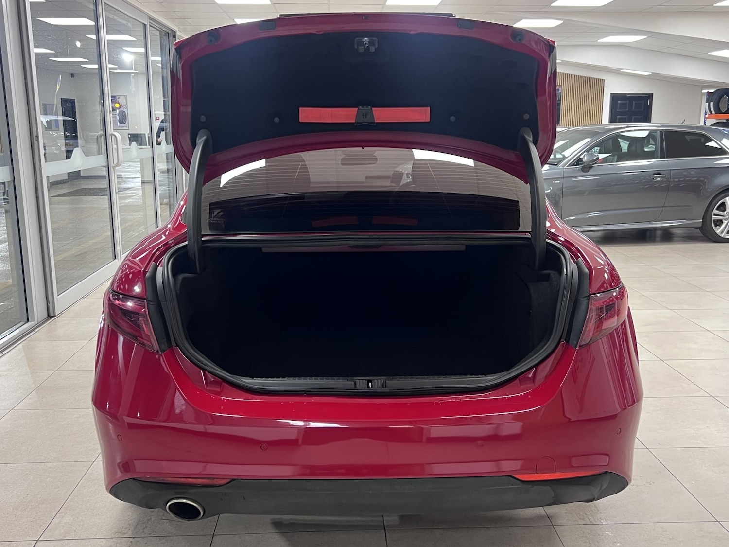 Used Alfa Romeo Giulia 2020 for sale - 76911103: Photo 6