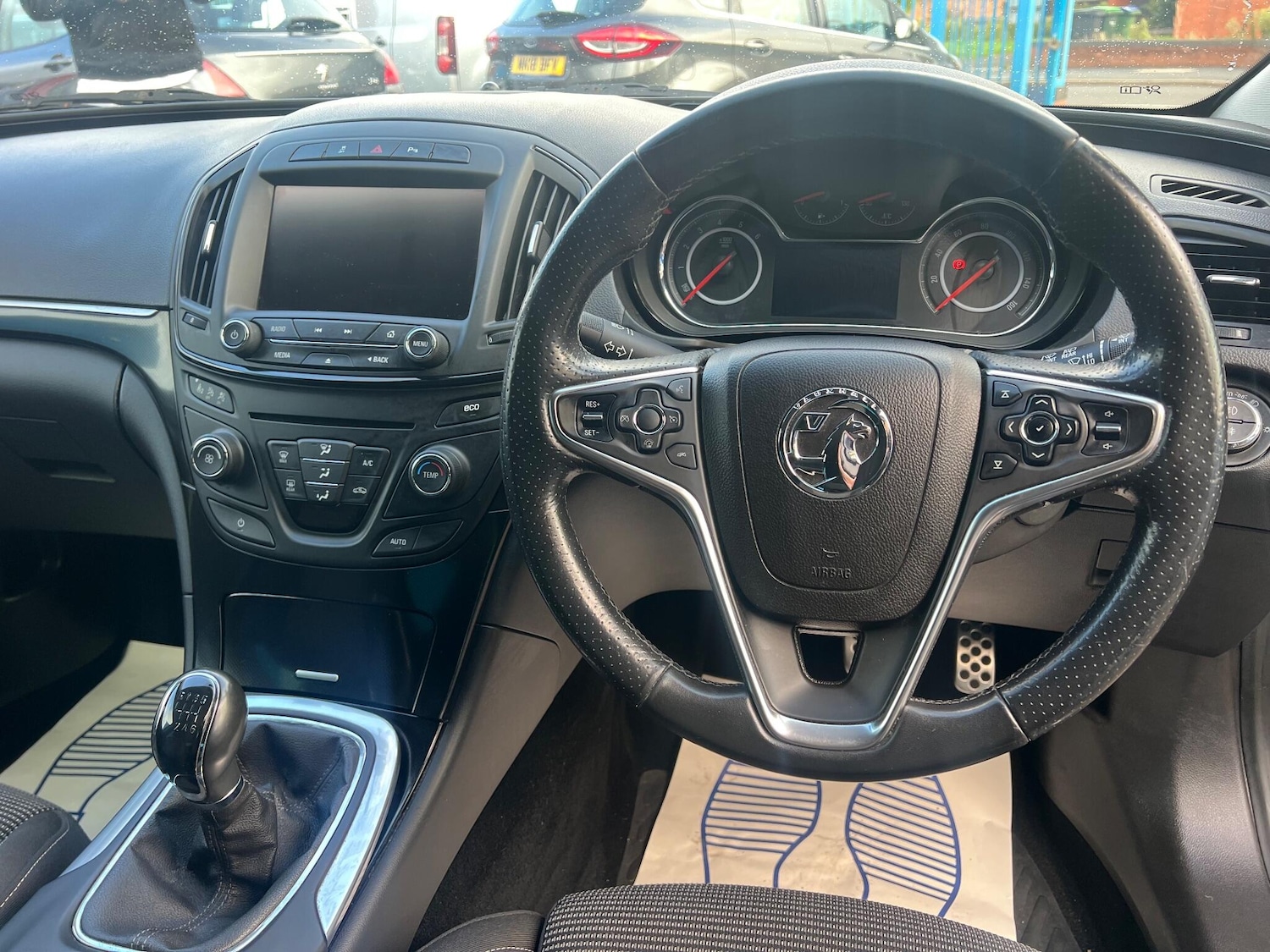 Used Vauxhall Insignia 2017 for sale - 76361050: Photo 14