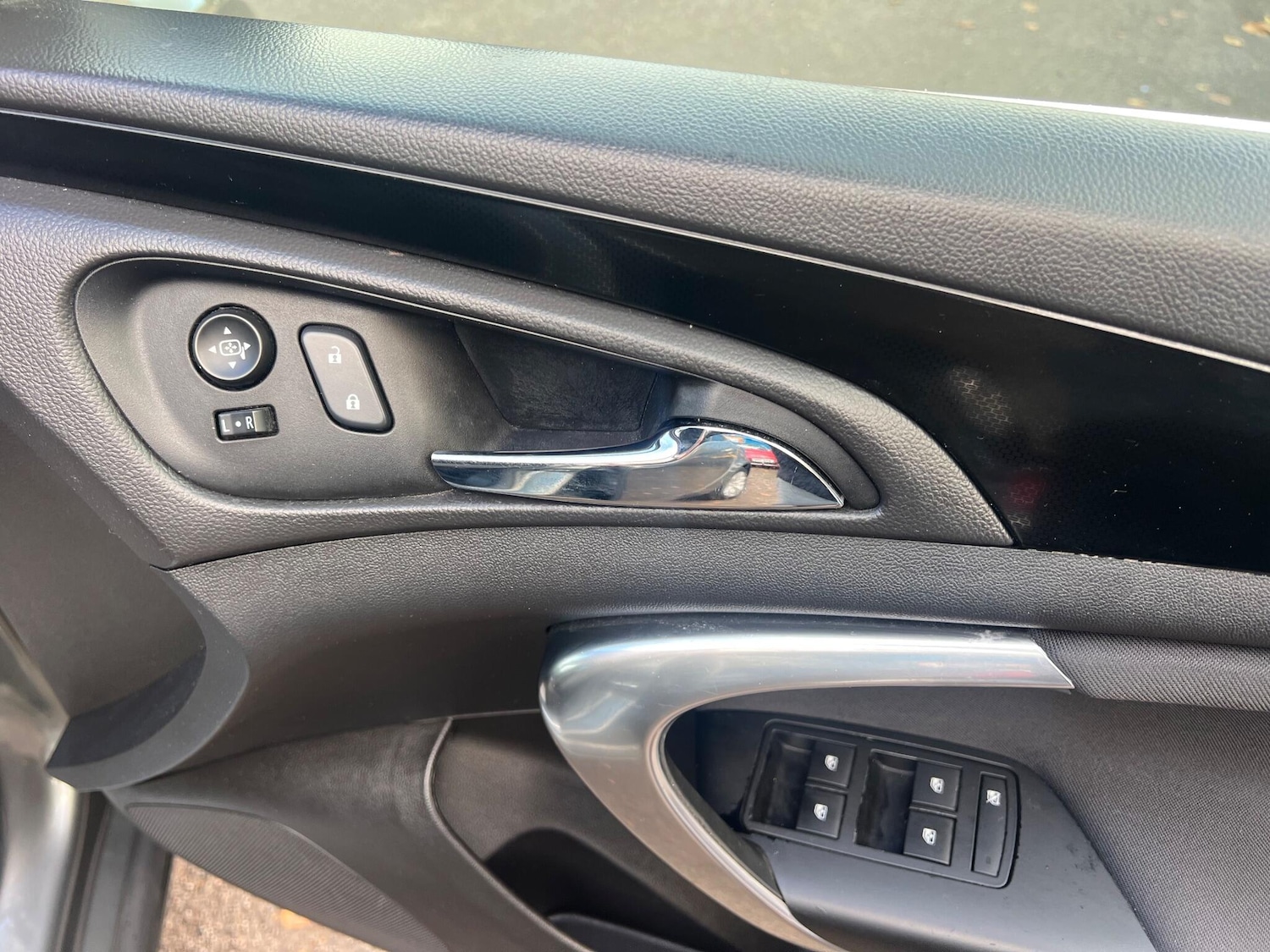Used Vauxhall Insignia 2017 for sale - 76361050: Photo 23